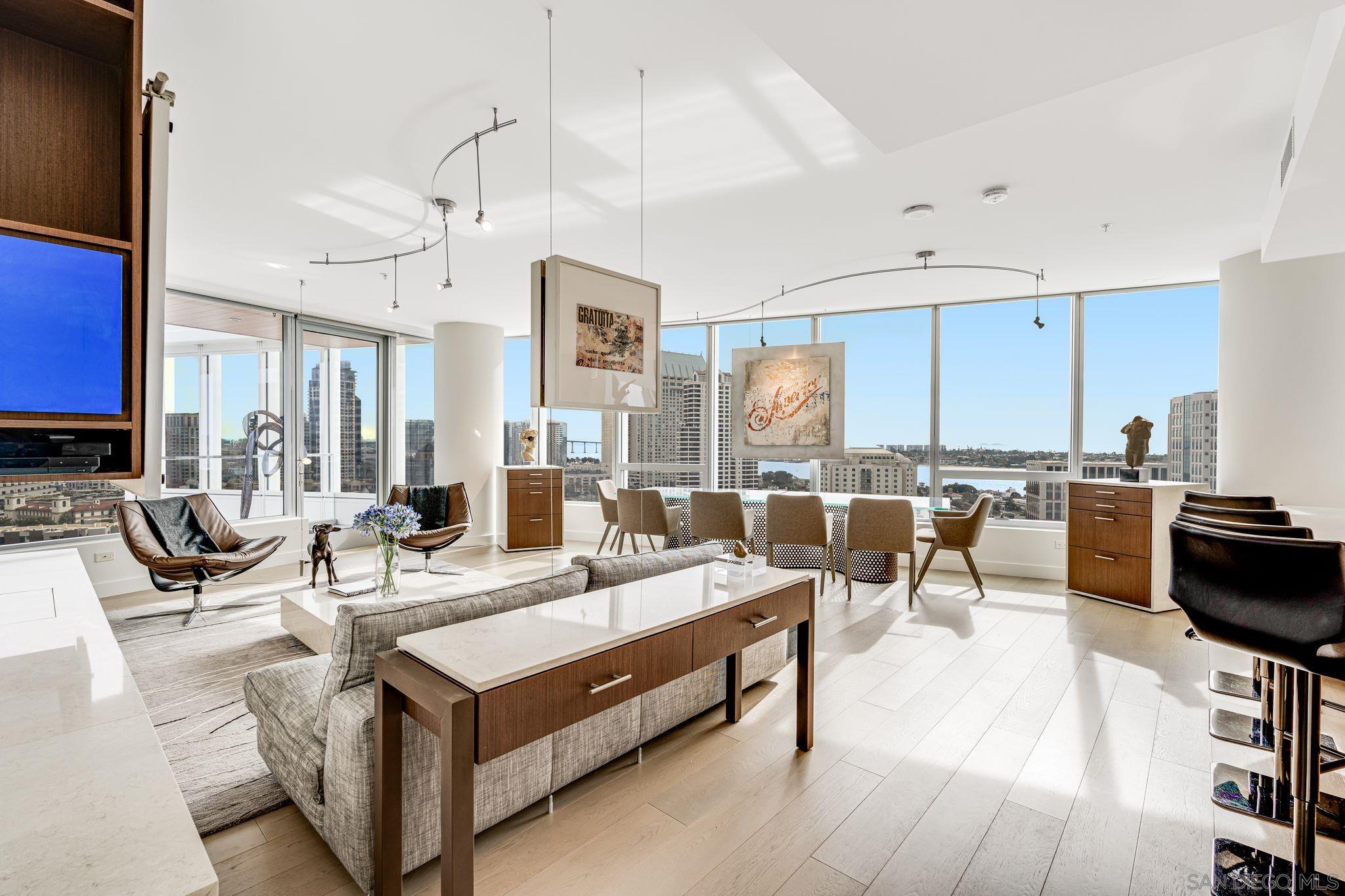 888 W E Street 1804