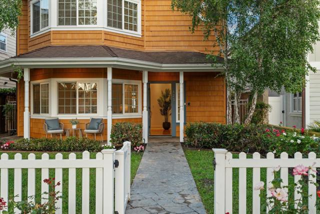 425 Alameda Boulevard
