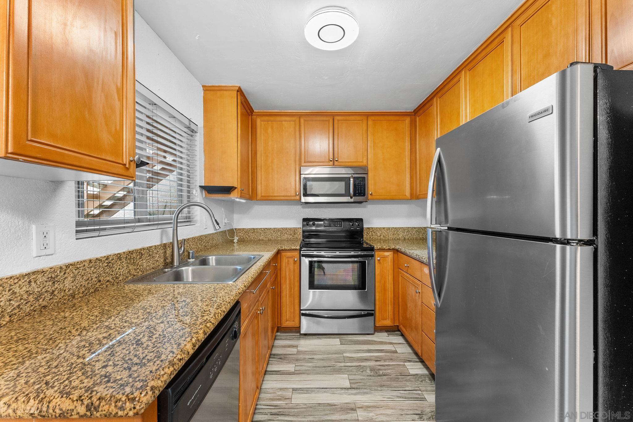 1423 Graves Ave 135