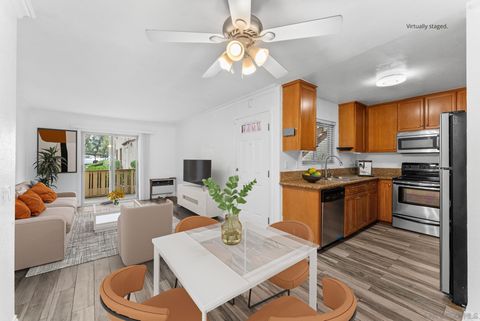 1423  Graves Ave  135 El Cajon CA 92021