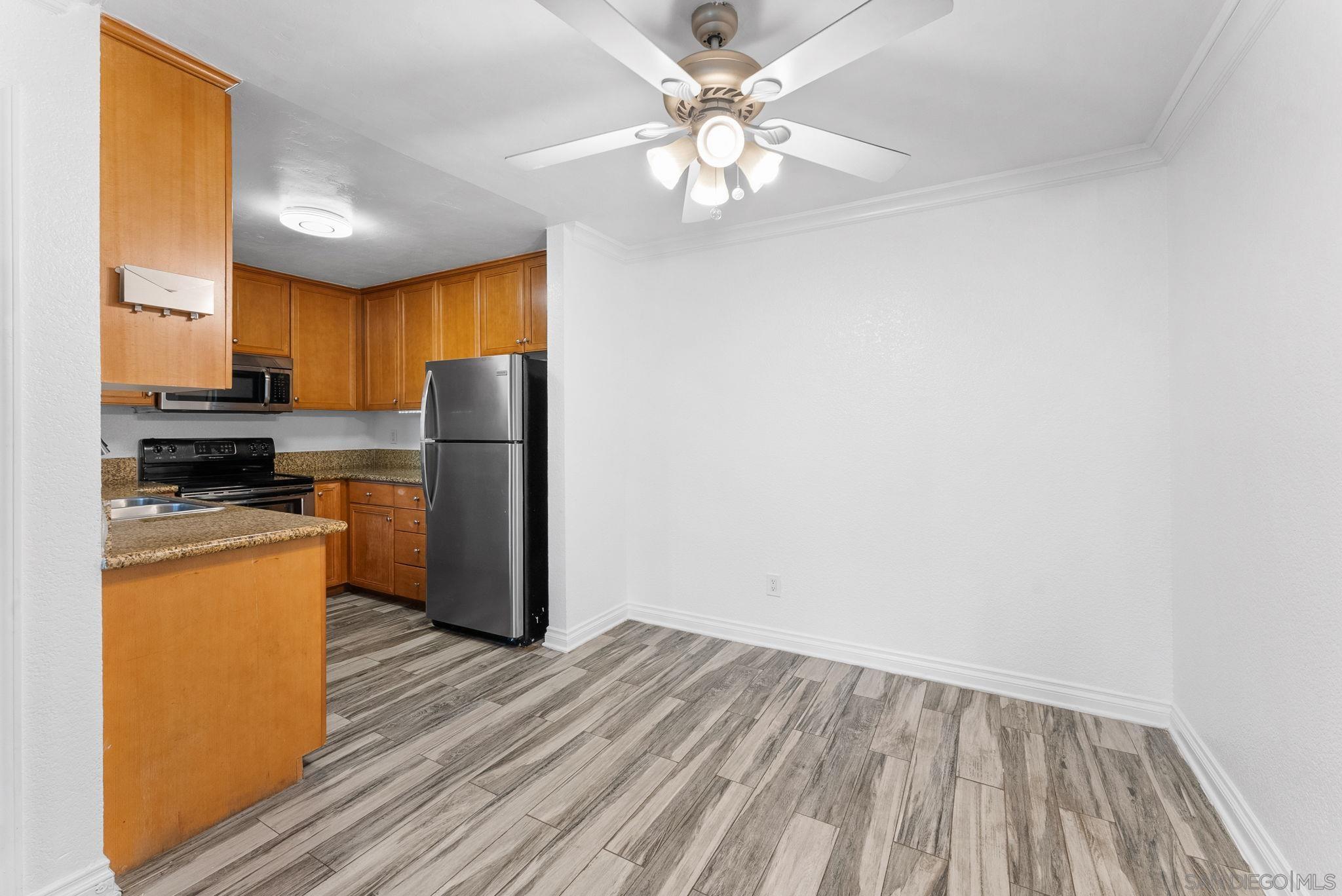 1423 Graves Ave 135