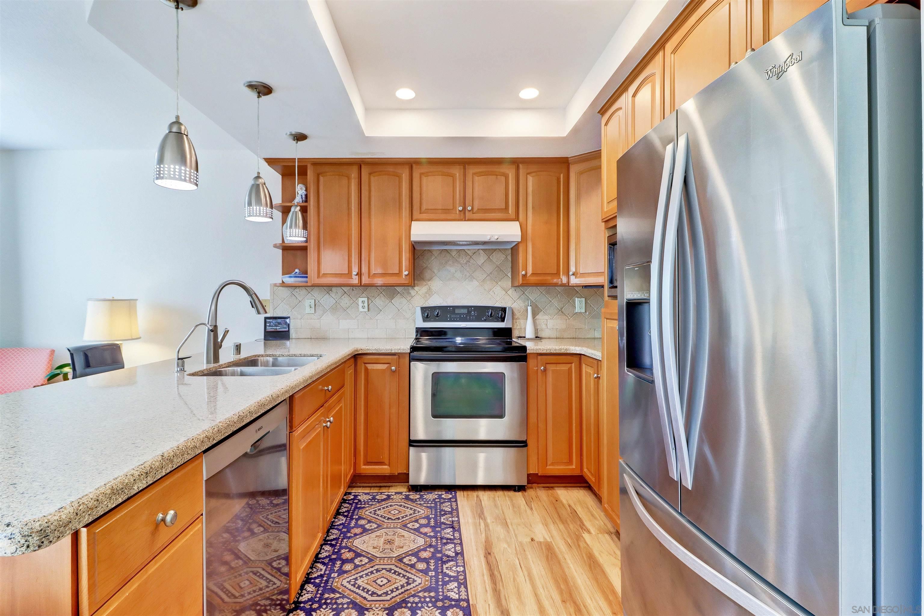 10832 Avenida De Los Lobos