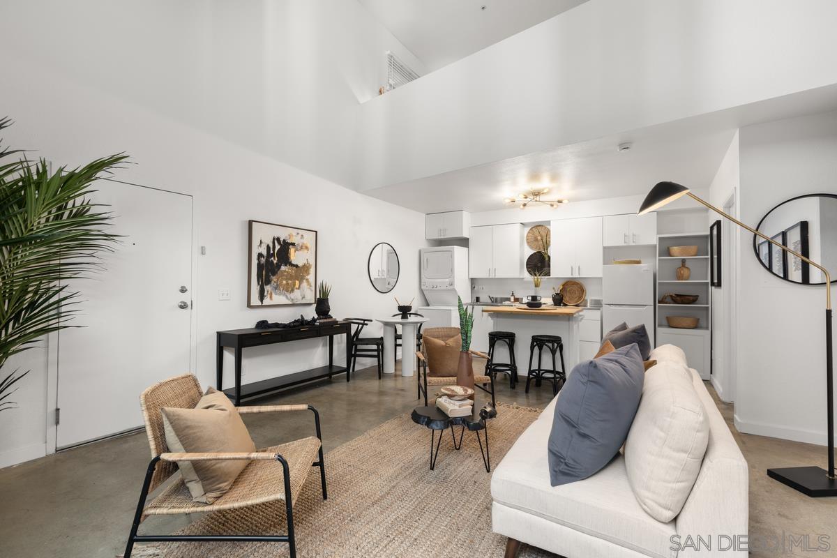 908 G St 13