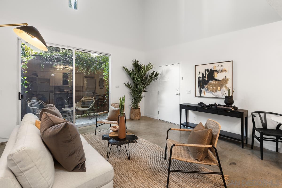 908 G St 13