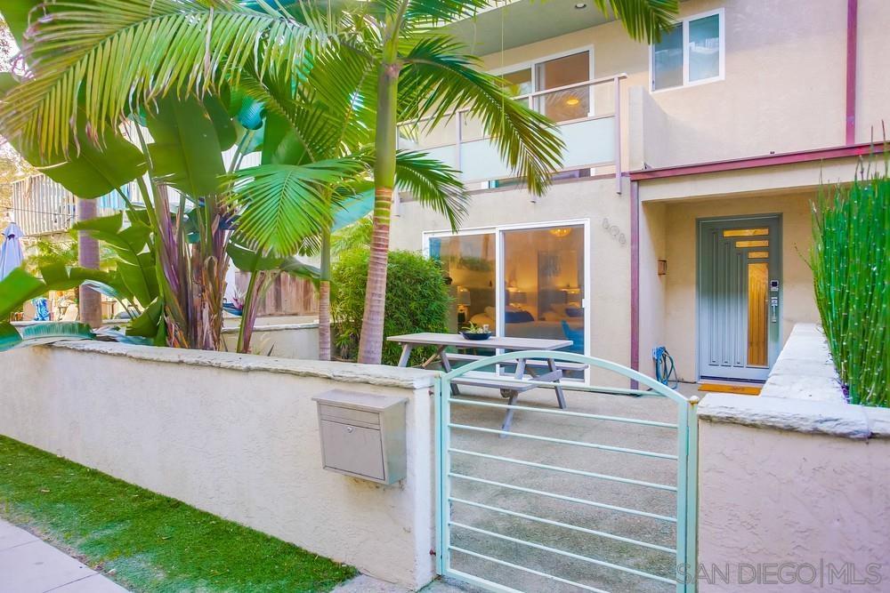 808 Ensenada Ct