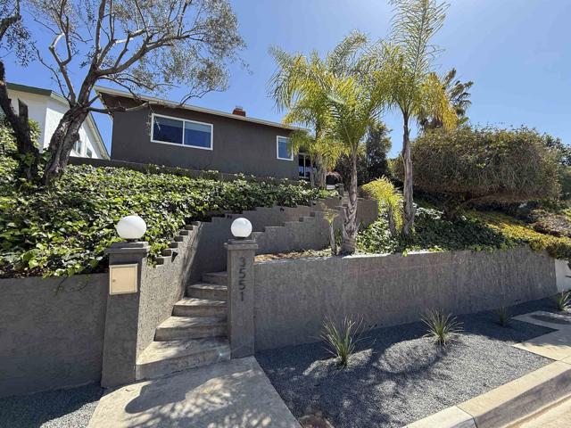 3551 Paul Jones Avenue