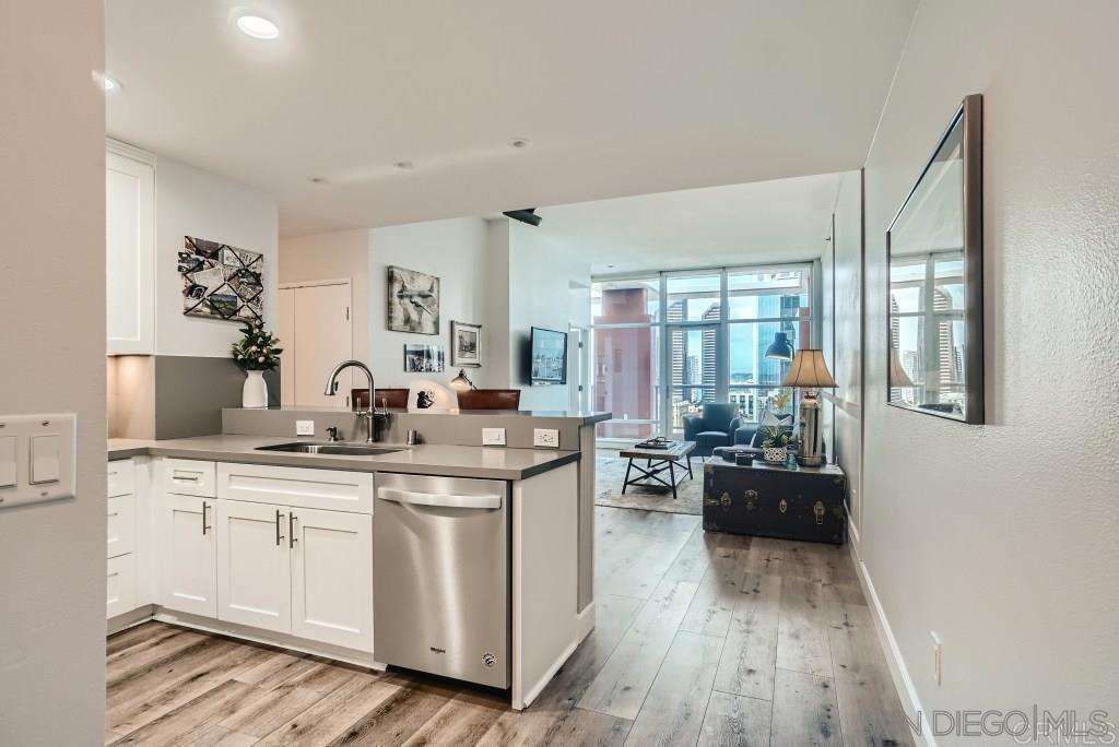 427 9Th Ave 1403