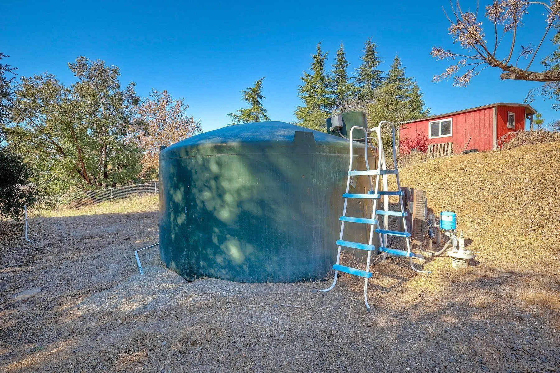 Valley Center, California 92082, United States, 4 Bedrooms Bedrooms, ,2 BathroomsBathrooms,Residential,Pending,22731