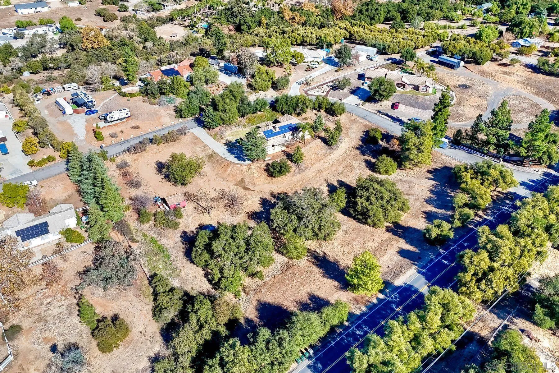 Valley Center, California 92082, United States, 4 Bedrooms Bedrooms, ,2 BathroomsBathrooms,Residential,Pending,22731