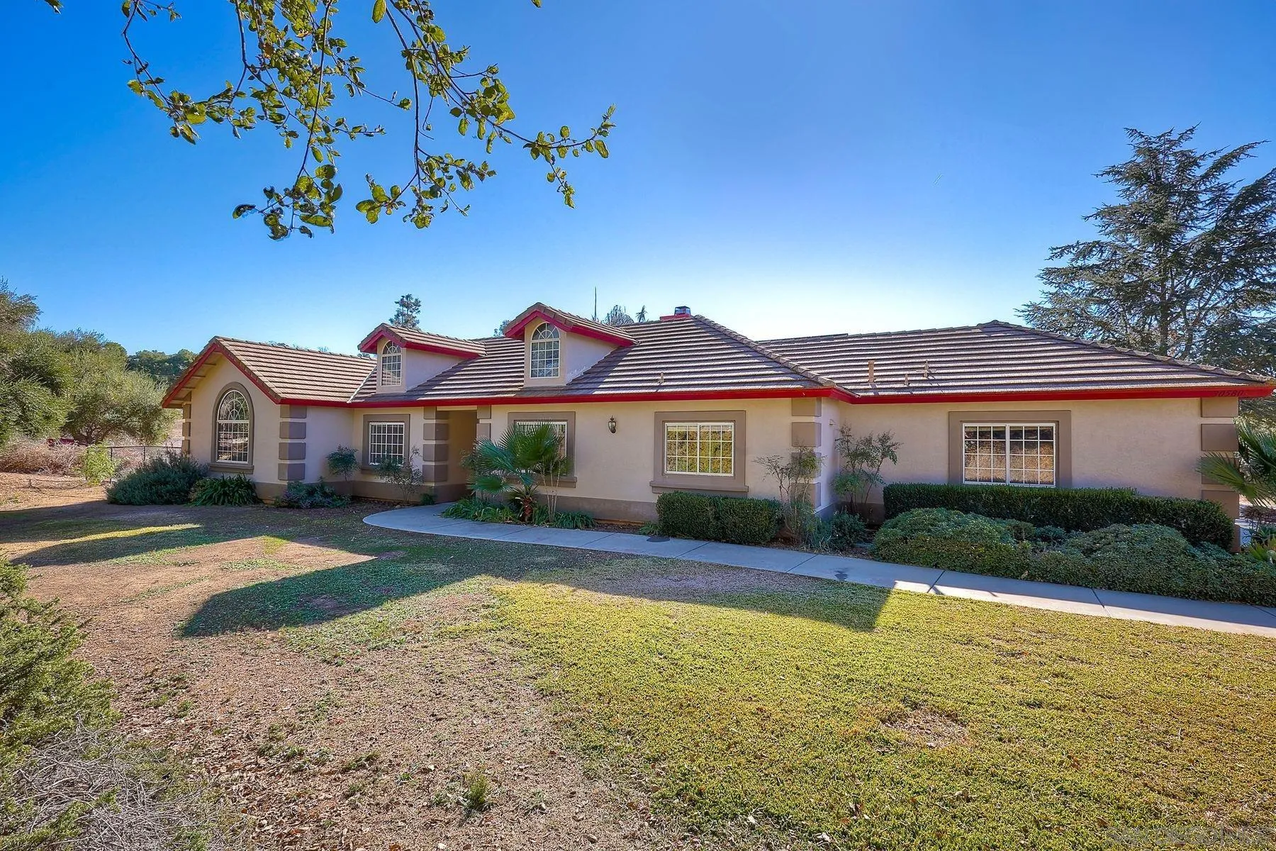 Valley Center, California 92082, United States, 4 Bedrooms Bedrooms, ,2 BathroomsBathrooms,Residential,Pending,22731