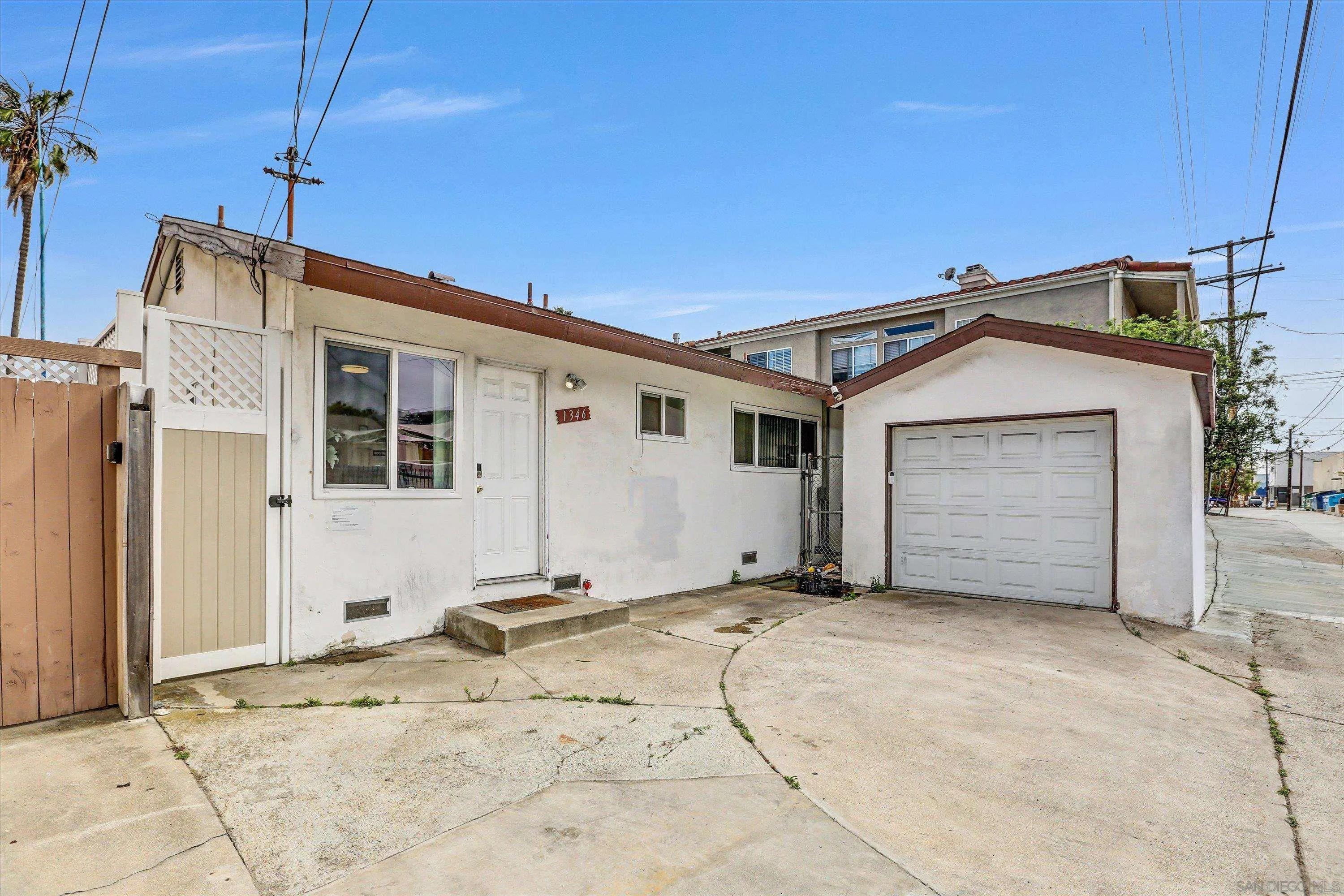 San Diego, California 92109, United States, 6 Bedrooms Bedrooms, ,2 BathroomsBathrooms,Residential,Active,150241