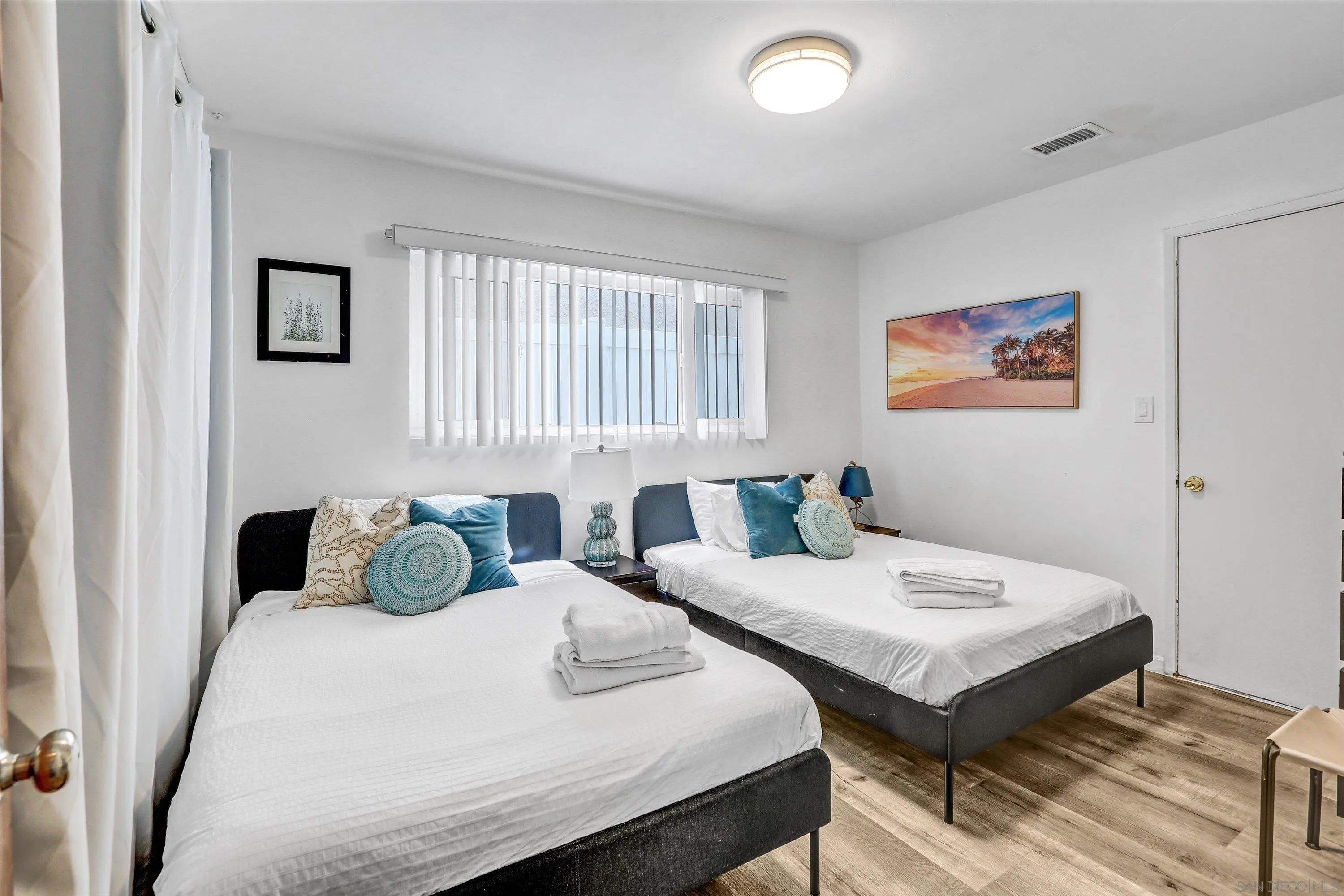 San Diego, California 92109, United States, 6 Bedrooms Bedrooms, ,2 BathroomsBathrooms,Residential,Active,150241