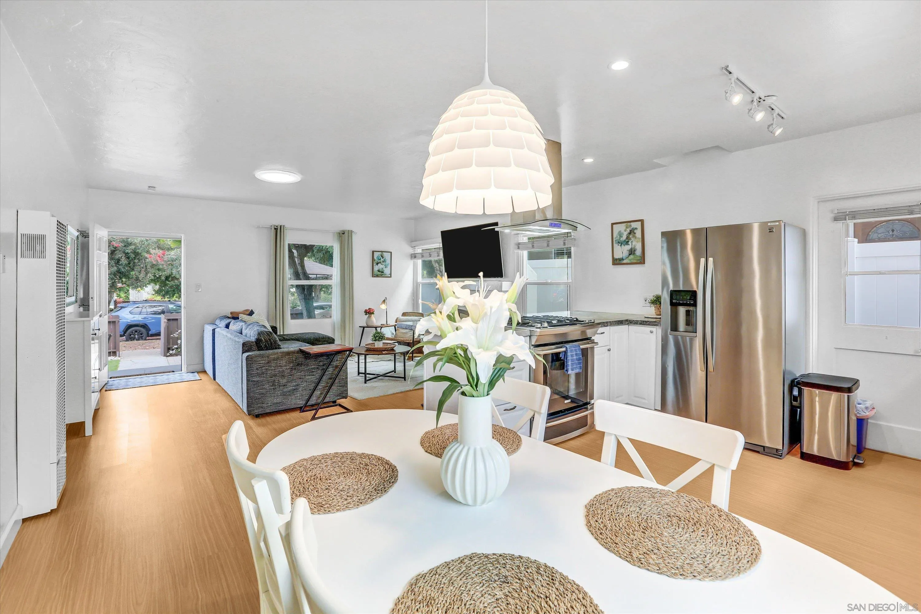 San Diego, California 92109, United States, 6 Bedrooms Bedrooms, ,2 BathroomsBathrooms,Residential,Active,150241