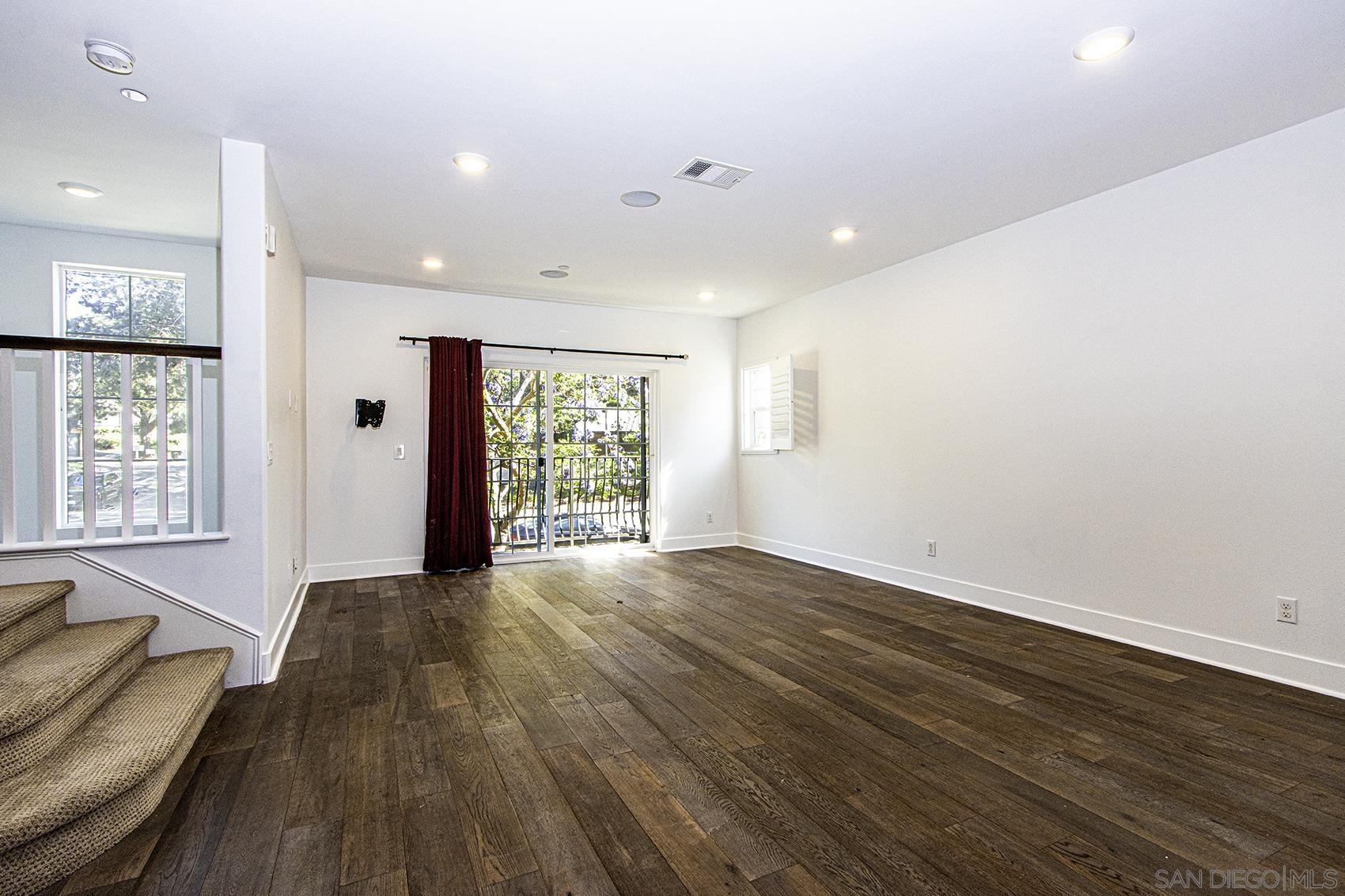 2400 Torrey Pines Rd 112