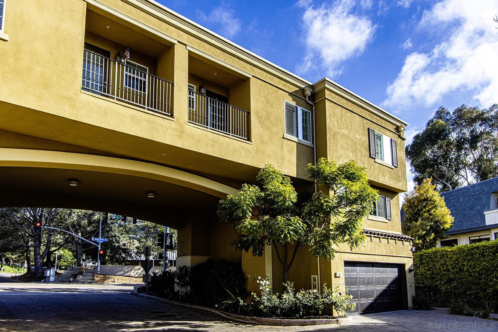 2400 Torrey Pines Rd 112