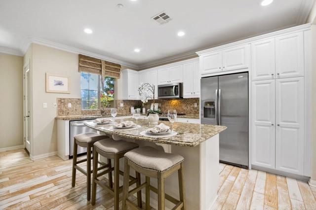 8405 Christopher Ridge