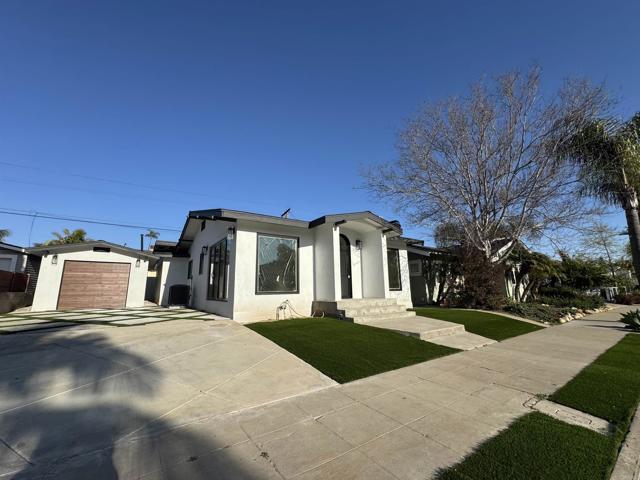 3561 Arizona St