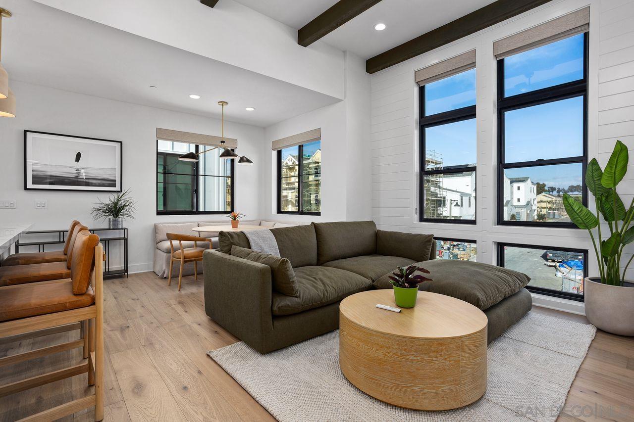 1136 Molara Lane