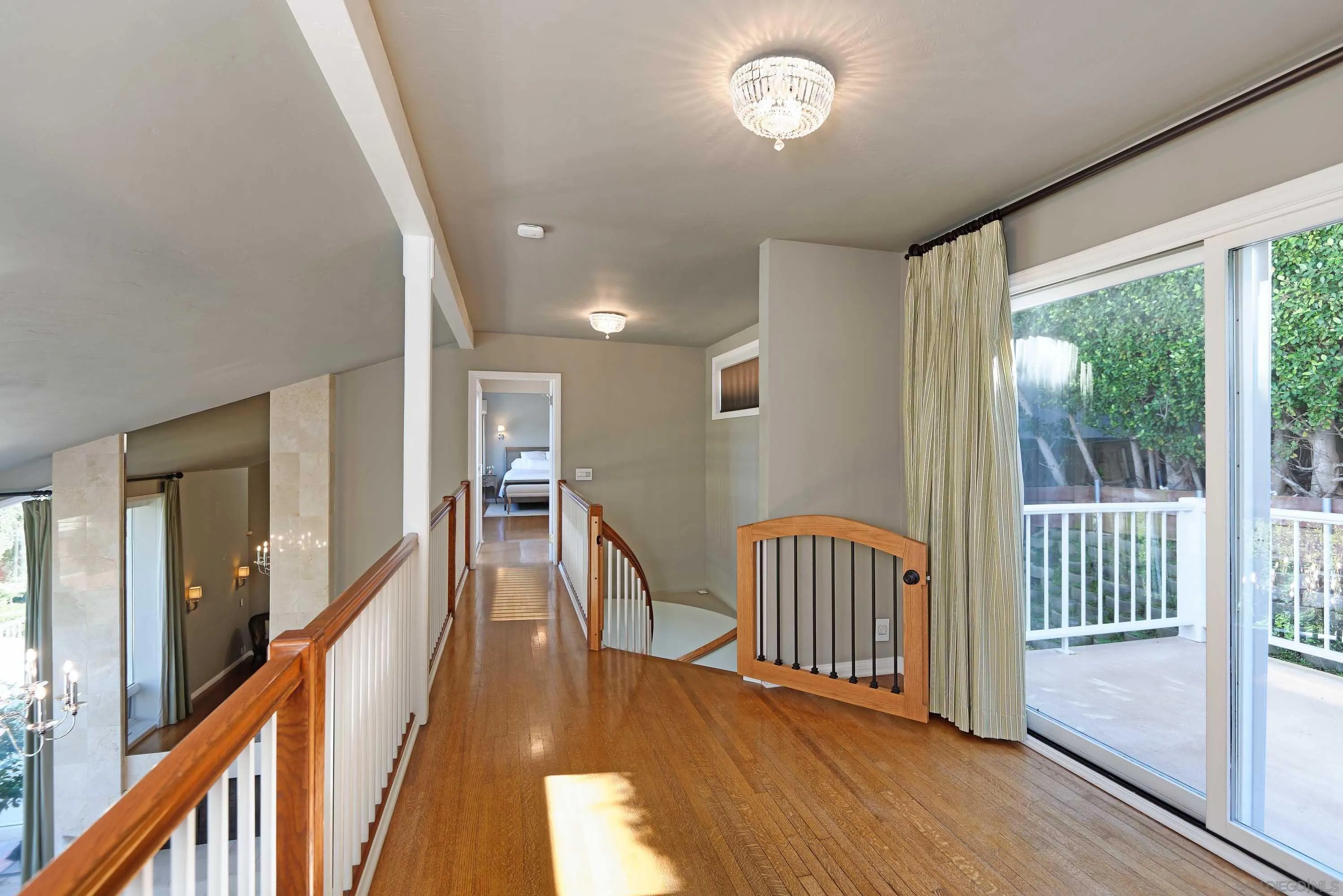 La Jolla, California 92037, United States, 4 Bedrooms Bedrooms, ,5 BathroomsBathrooms,Residential,Active,35153