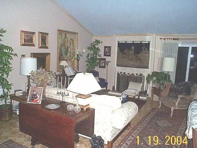 16332 Relindo Court