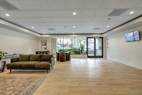 1601  India St  211 San Diego CA 92101