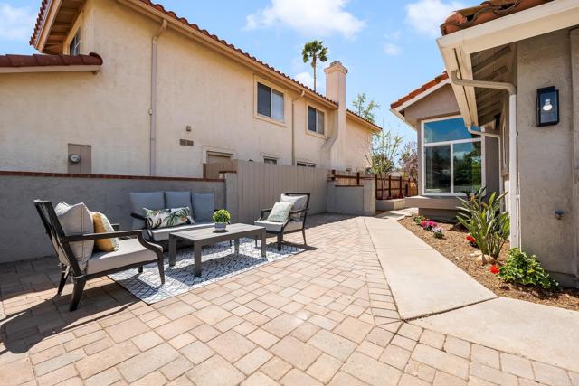 596 Shadywood