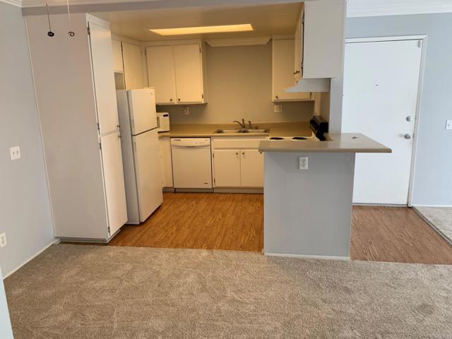 223 Woodland Pkwy