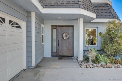Featured picture for the property 240003207