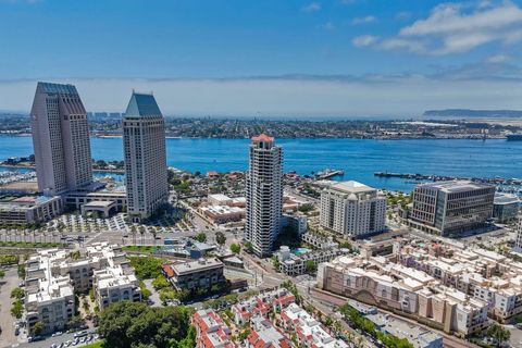 700 W Harbor Dr  1306 San Diego CA 92101