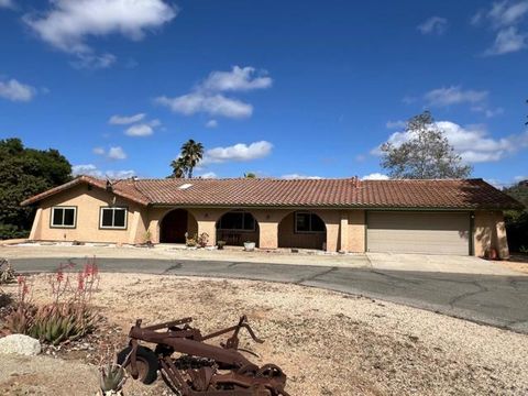 9946 Nutby Lane Escondido CA 92026