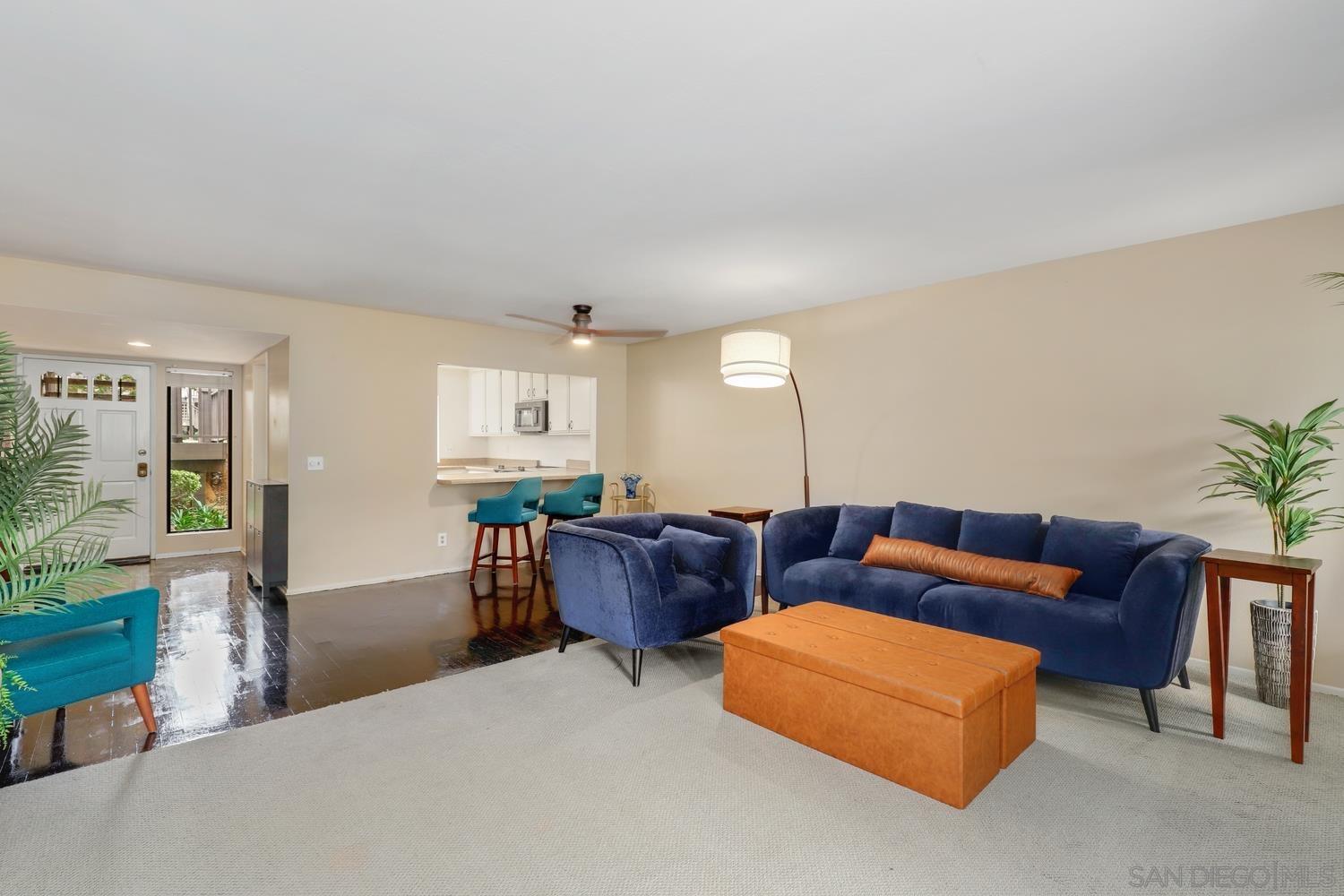 4121  Oak Island Ln