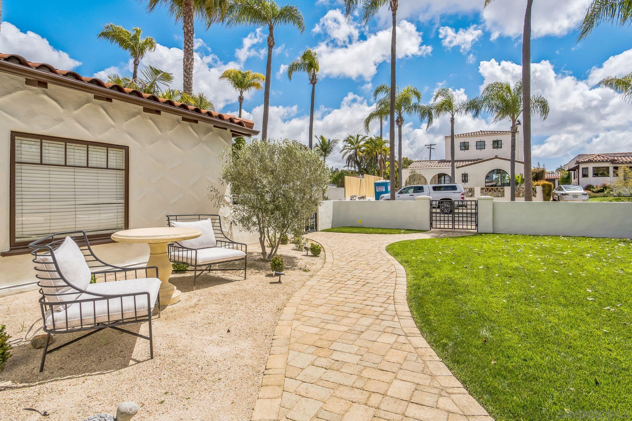 4226 Middlesex Drive
