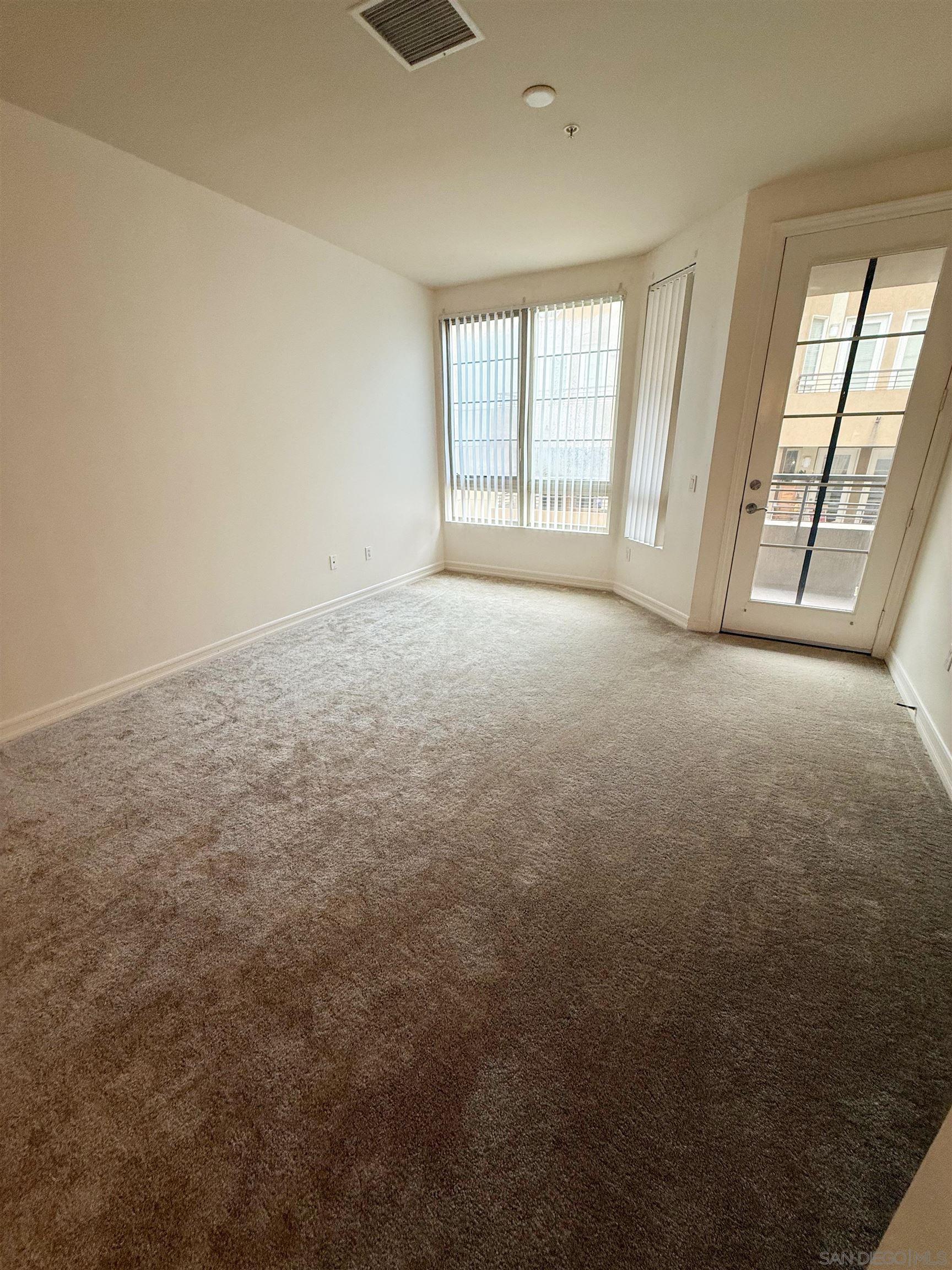 1465 C St 3418