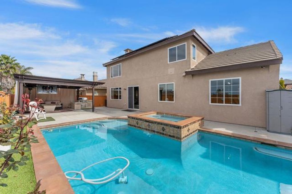 listing image 44