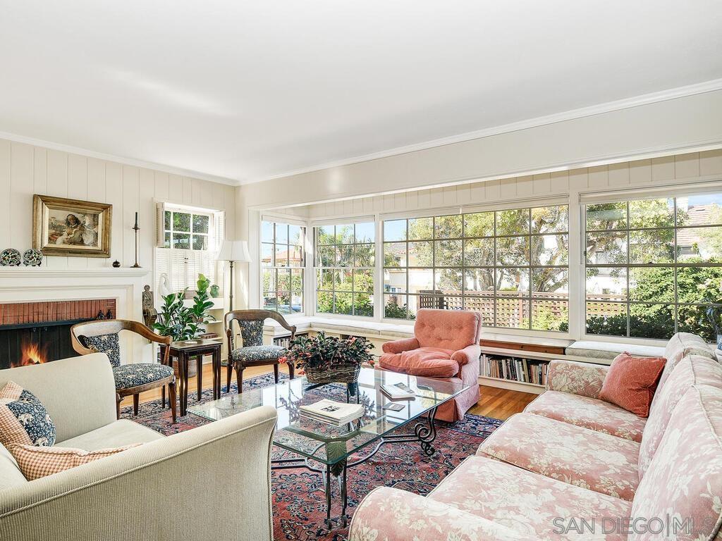 341 Fern Glen
