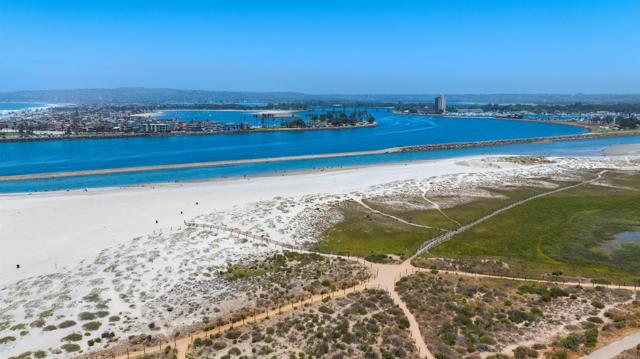 5155 W Point Loma Blvd