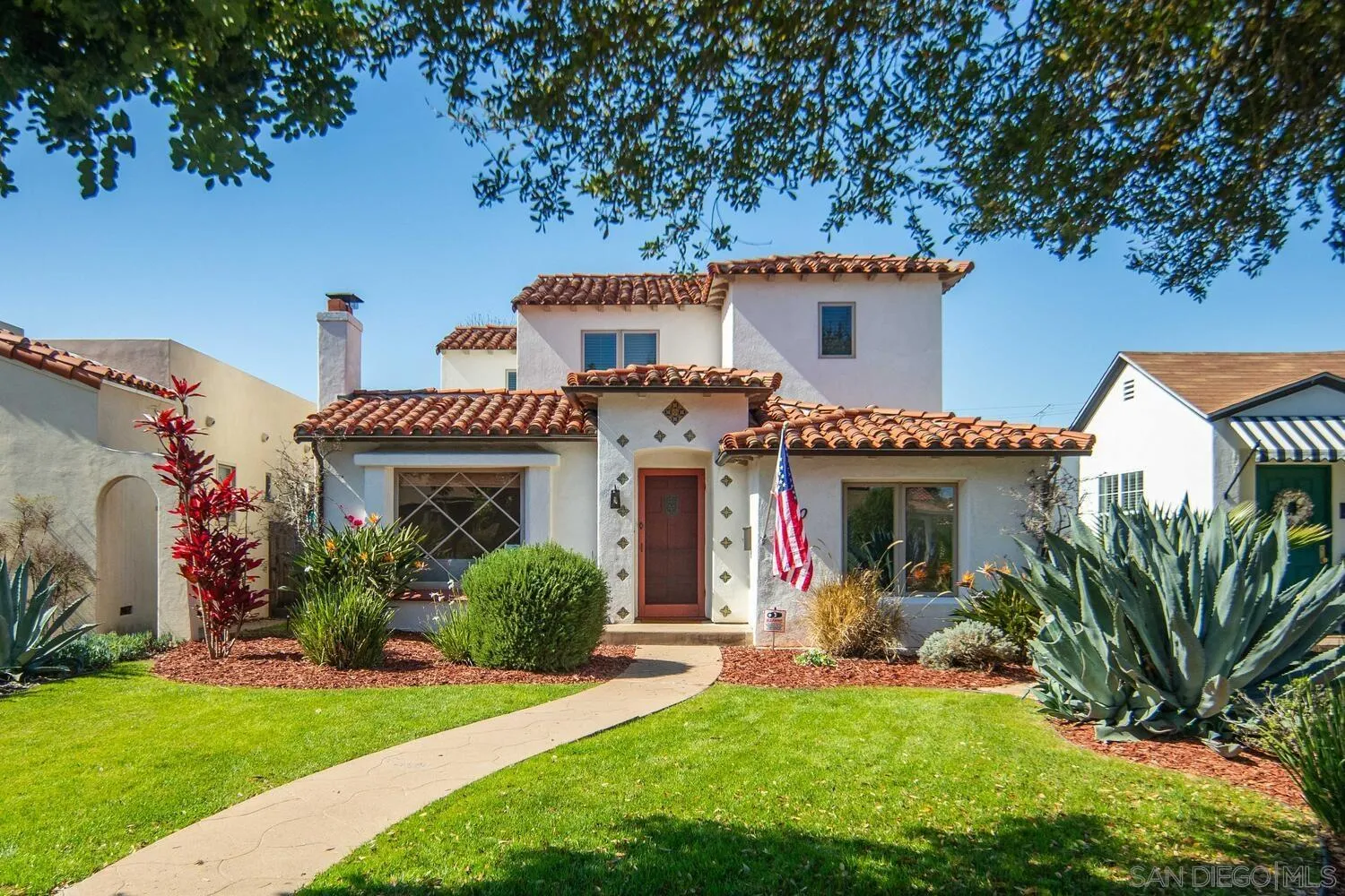 Coronado, California 92118, United States, 4 Bedrooms Bedrooms, ,4 BathroomsBathrooms,Residential,Active,82342