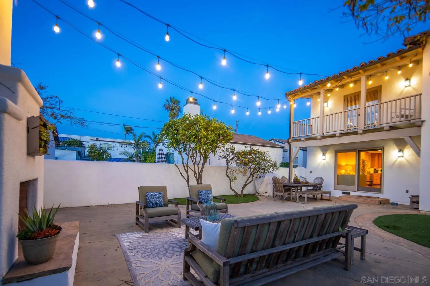 Coronado, California 92118, United States, 4 Bedrooms Bedrooms, ,4 BathroomsBathrooms,Residential,Active,82342