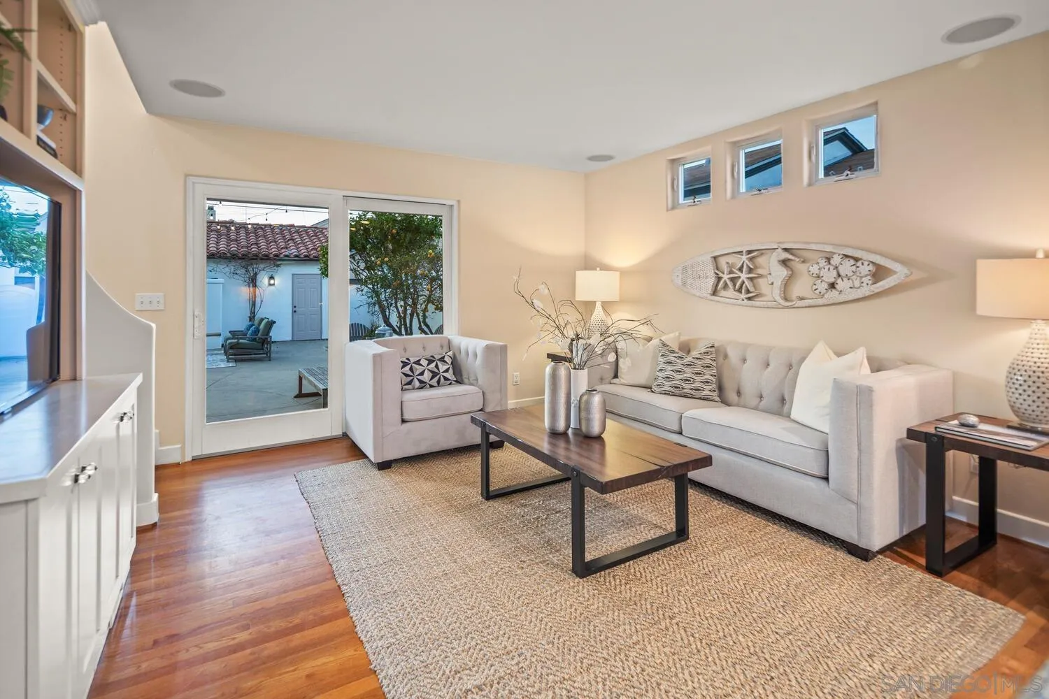 Coronado, California 92118, United States, 4 Bedrooms Bedrooms, ,4 BathroomsBathrooms,Residential,Active,82342