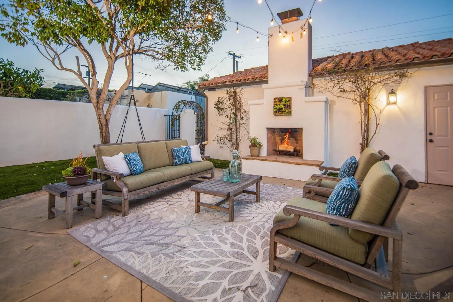 Coronado, California 92118, United States, 4 Bedrooms Bedrooms, ,4 BathroomsBathrooms,Residential,Active,82342