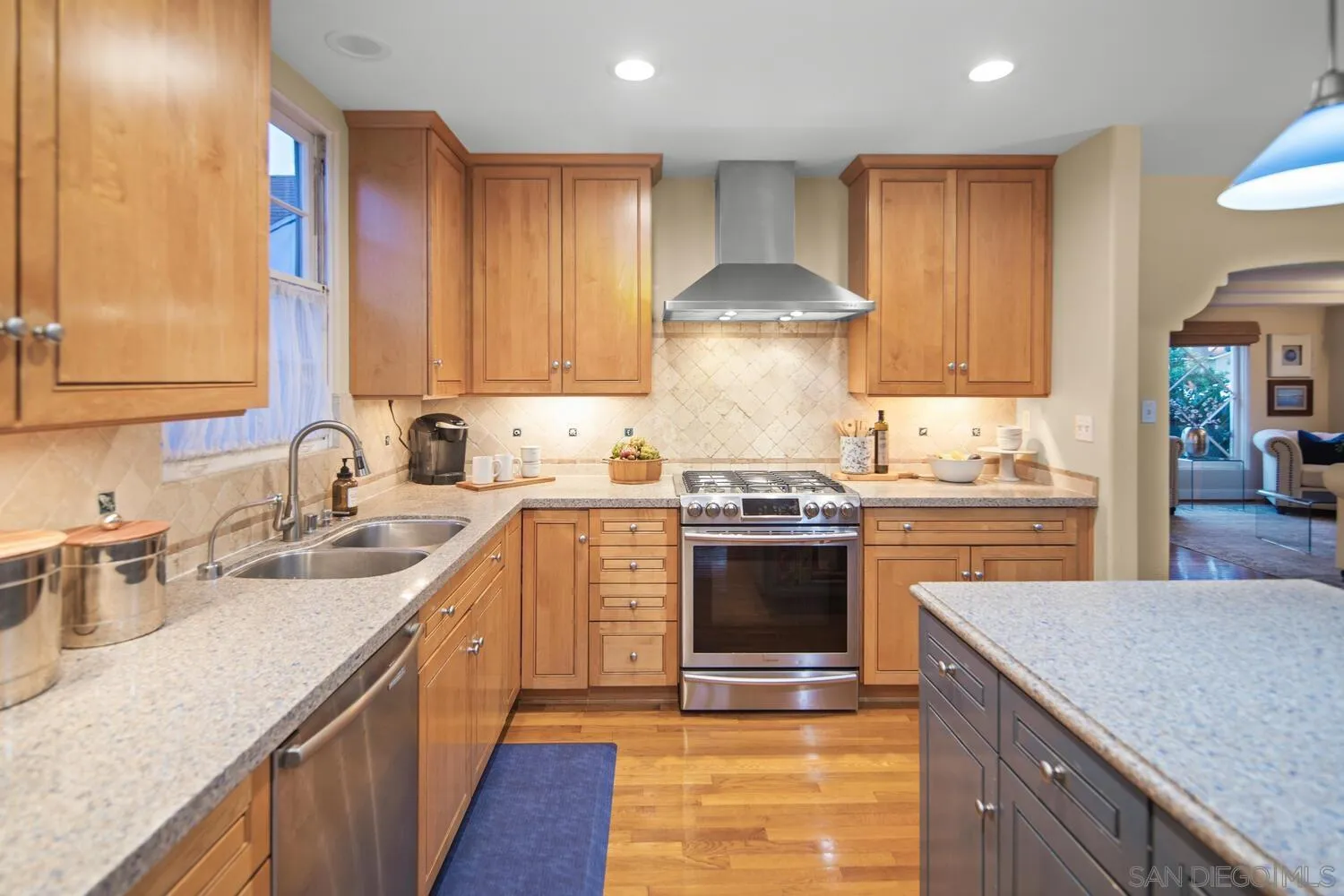 Coronado, California 92118, United States, 4 Bedrooms Bedrooms, ,4 BathroomsBathrooms,Residential,Active,82342