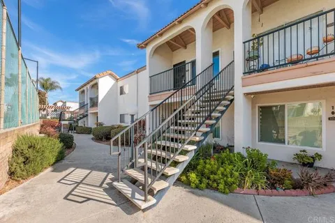 208 Candice Place, Vista, CA 92083 - #: NDP2501137