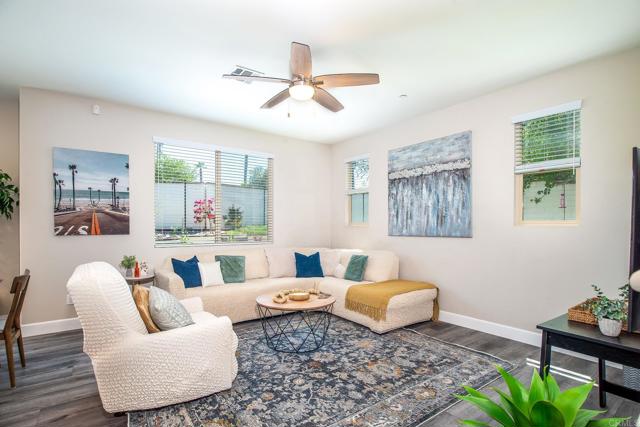 438 Avocet Court