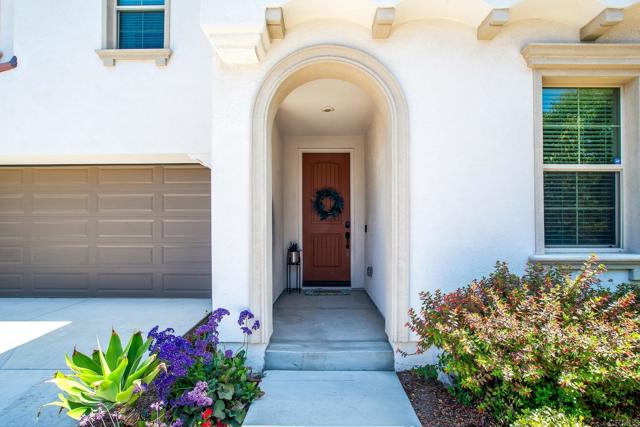438 Avocet Court