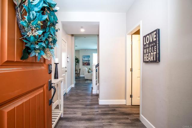 438 Avocet Court