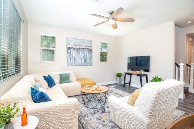 438 Avocet Court