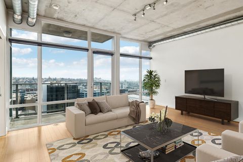 Tiny photo for 1080 Park Blvd #1614, San Diego, CA 92101 (MLS # 250000368)