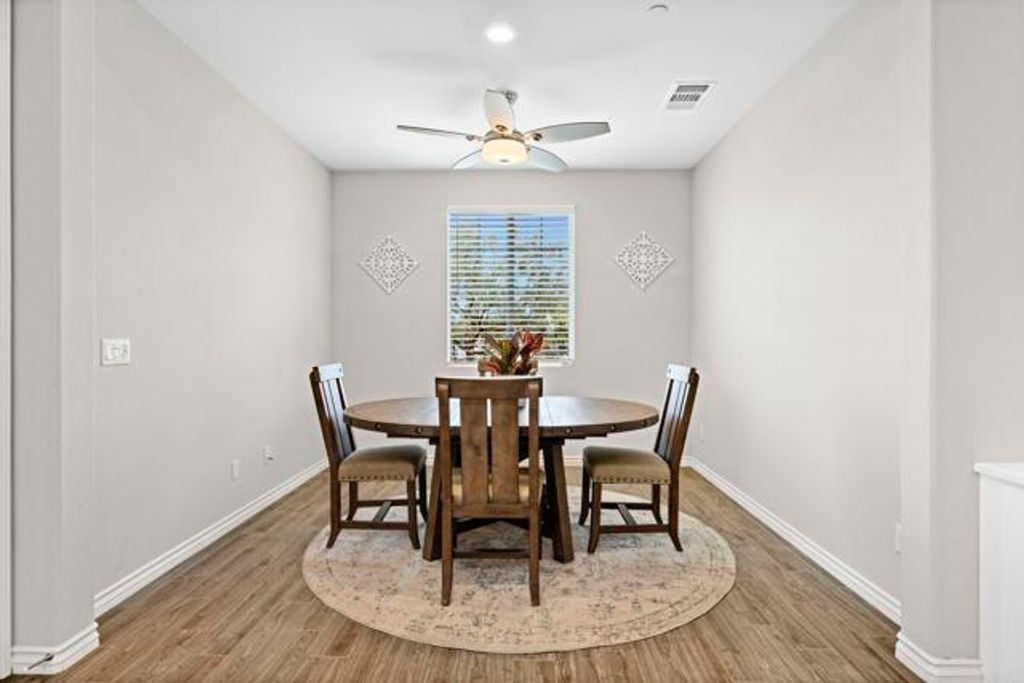 listing image 55