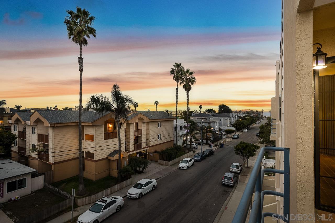 270 Dahlia Ave 22