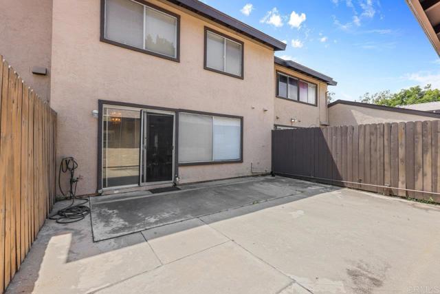 1079 Las Rosas Court